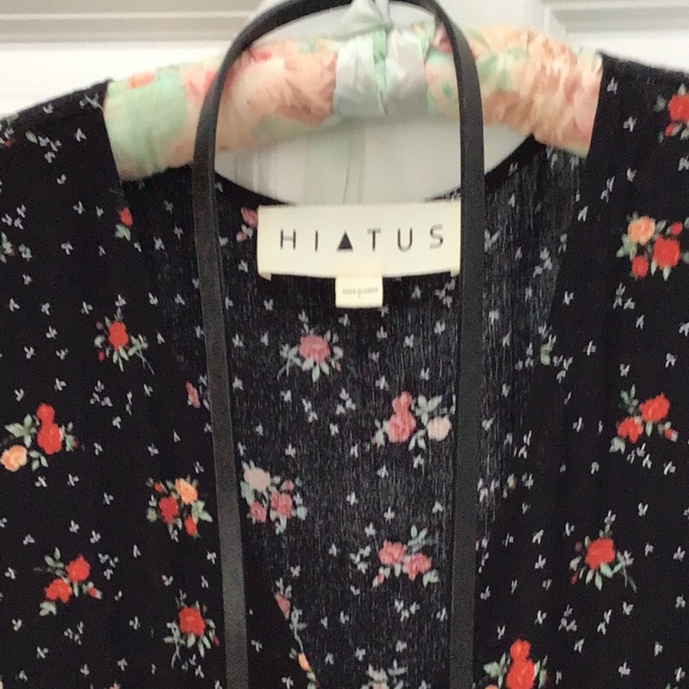 Mini Floral jumpsuit with narrow belt Size L - Picture 2 of 4